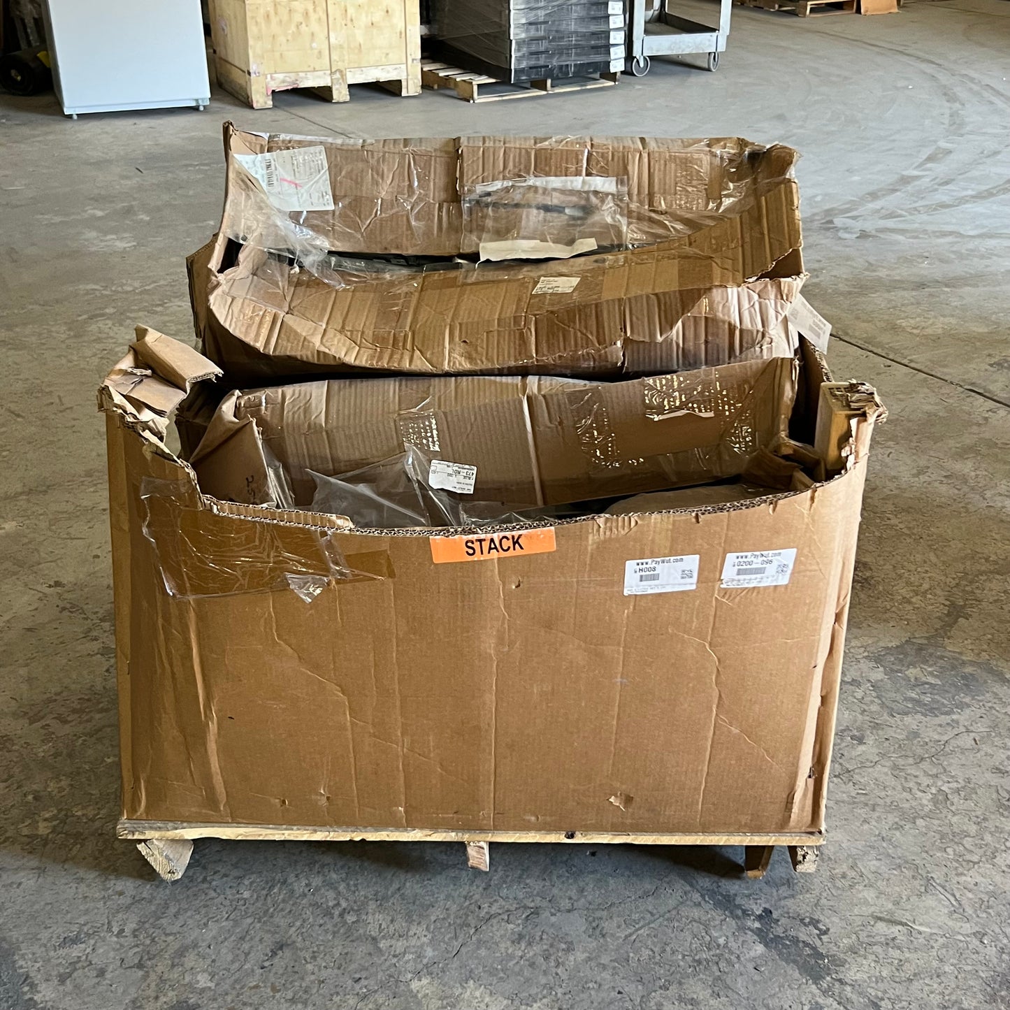 ZA@ Pallet of RPV-ALL Bracket-Cabin Elec Module Flo Grey PT00052540-E Sz 19"x7.5"