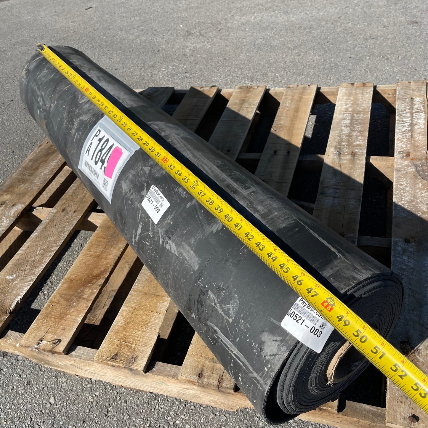 ZA@ Pallet of MIXED Rubber Flooring Roll 4’ Wide Black (AS-IS)