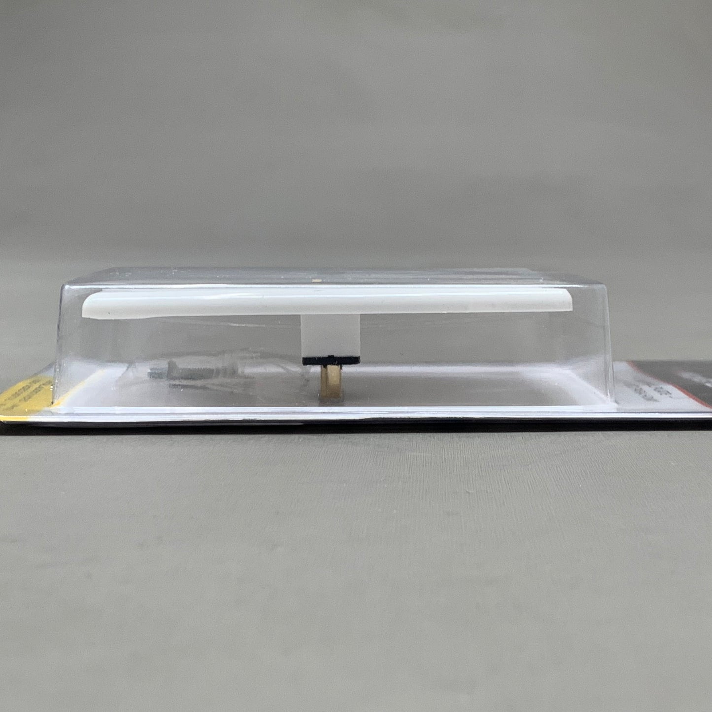 MONSTER Wall Flate Plate For HDMI 1.3"4.3"x7.8" White 140013-00