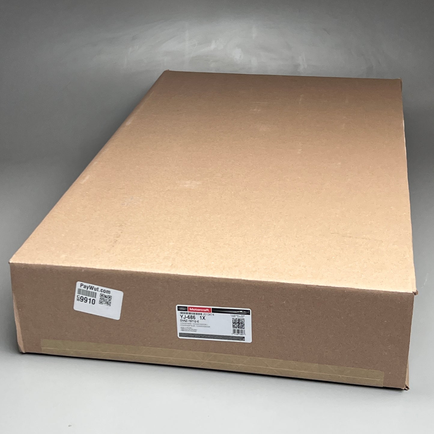 FORD Motorcraft YJ-686 1X A/C Condenser DV6Z-19712-E OEM (New)