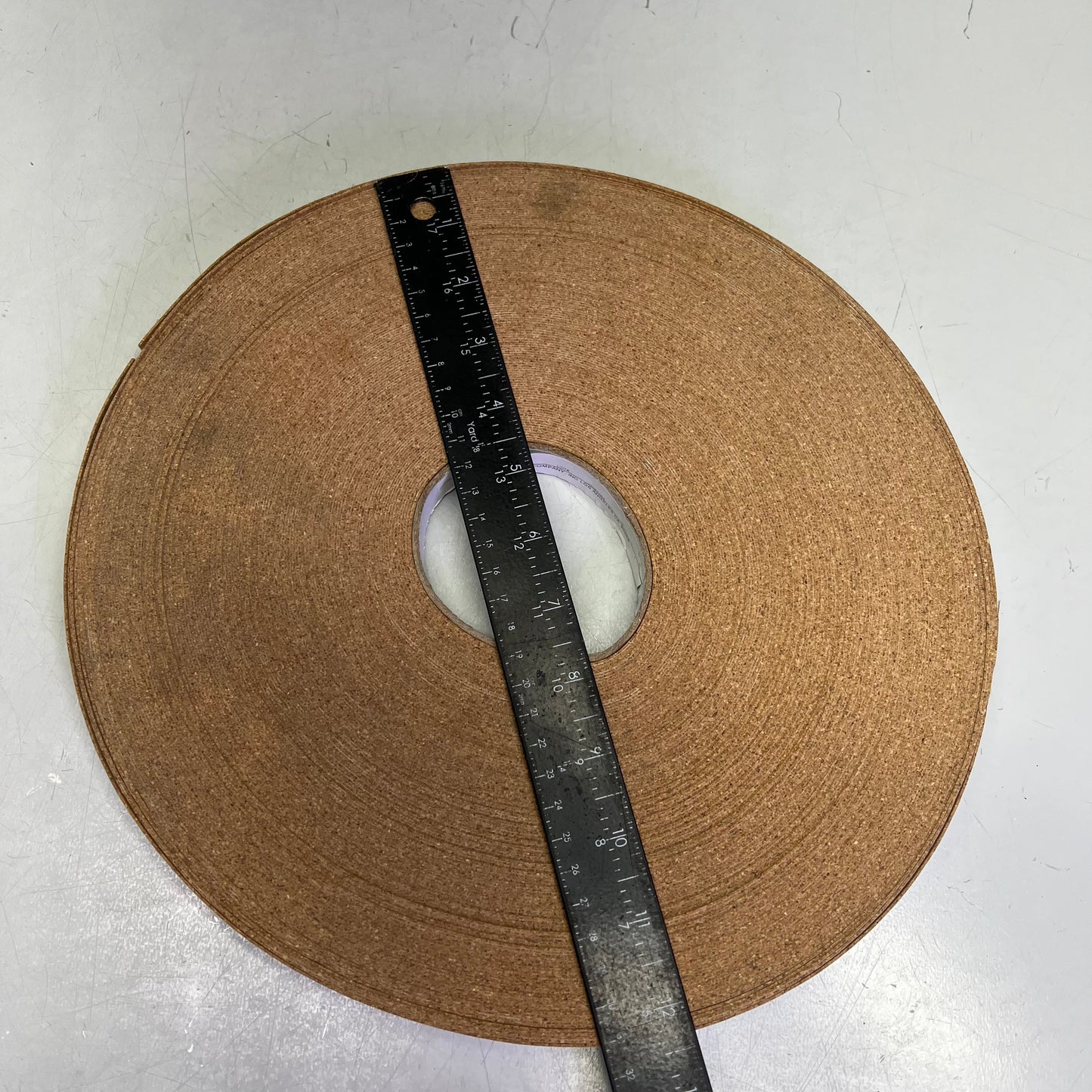 CRL Cork Pads On A Roll 4000 Per Roll 3/4 Square 1/32" Thick CSP34X132 (As-is)