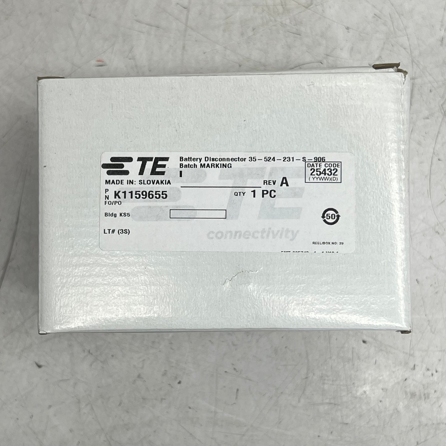TE CONNECTIVITY Battery Disconnect Switch 500 A Black K1159655 35-524-231-S-906