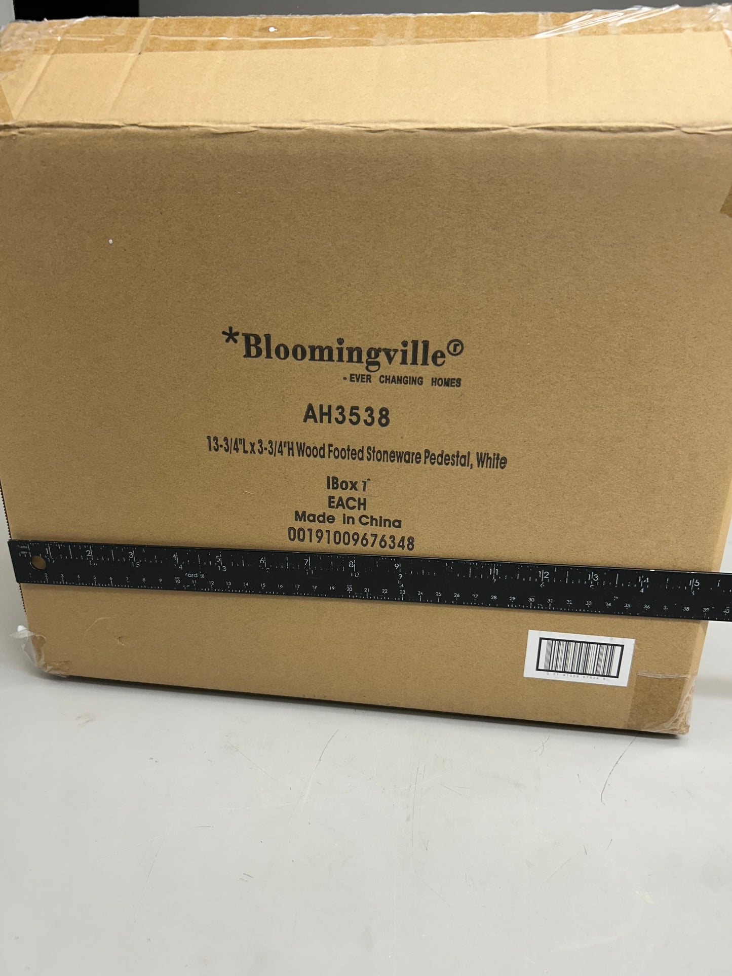 BLOOMINGVILLE Stoneware Pedestal W/ Acacia Base 14" Length White AH3538