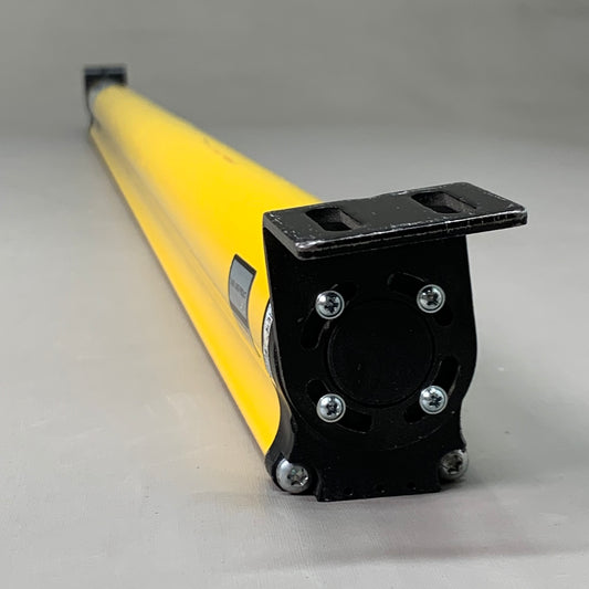 ALLLEN BRADLEY Guard Shield Light Curtain Transmitter 47" x 2" Yellow T4K1440YD Used AS-IS