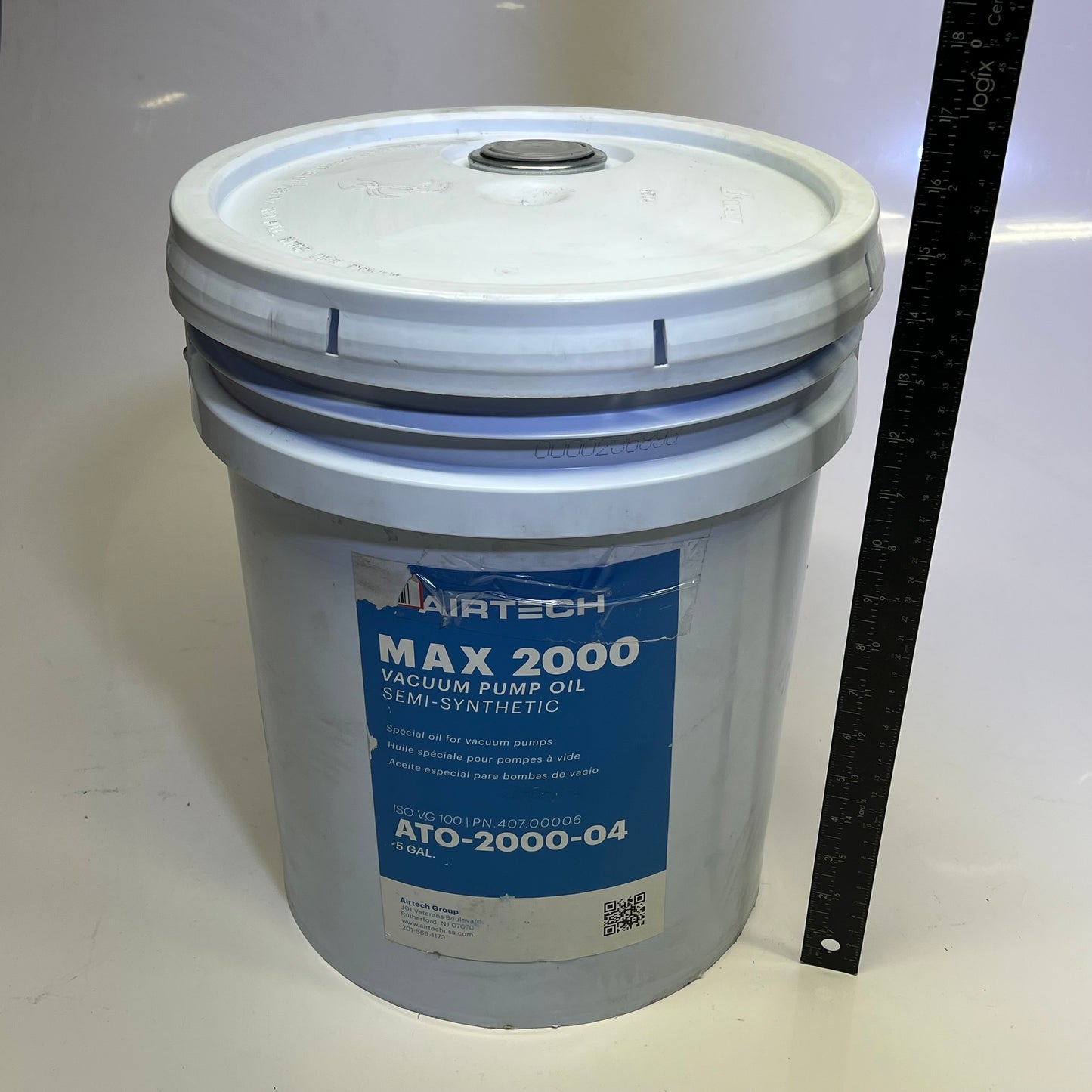 AIR TECH Max 2000 Vacuum Pump Oil Semi-Synthetic 5 Gal Clear ATO-2000-04