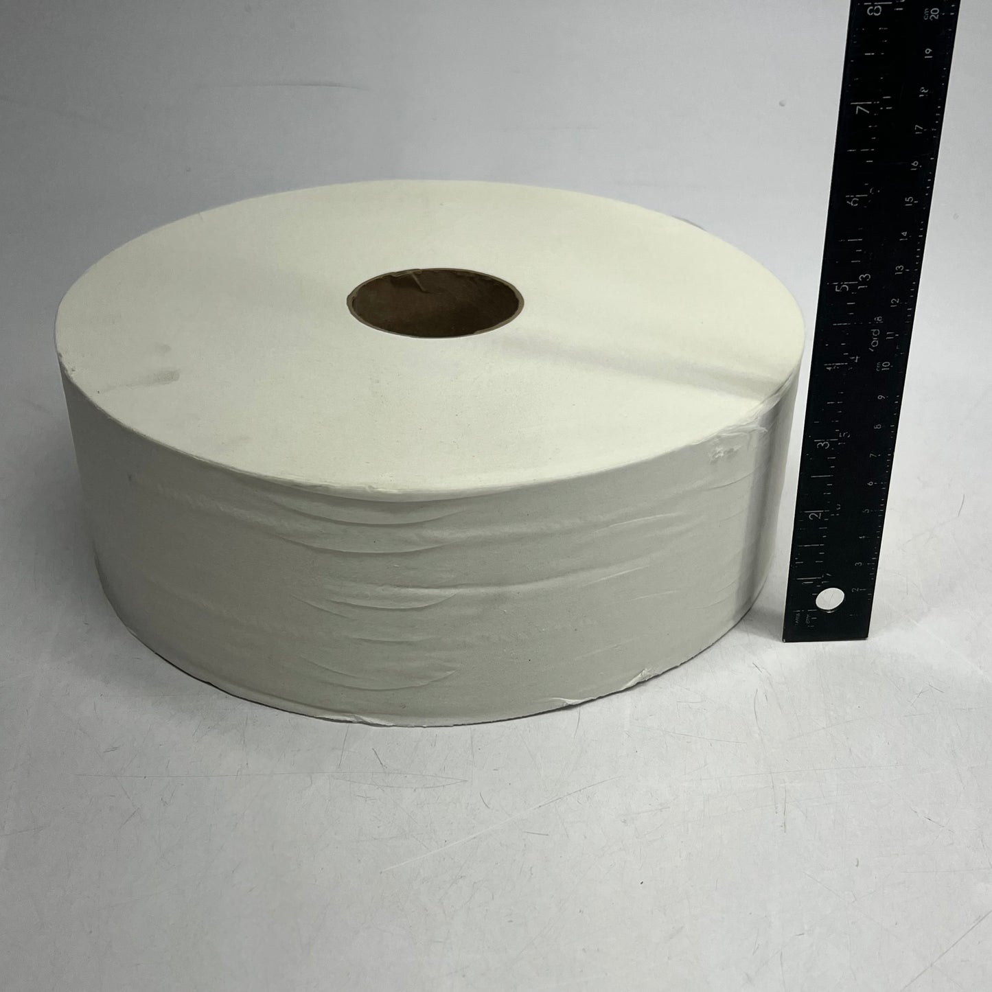 ZA@ TORK (6 PACK) Jumbo Toilet Paper Rolls 2-Ply White 12021502 (Distressed Packaging)