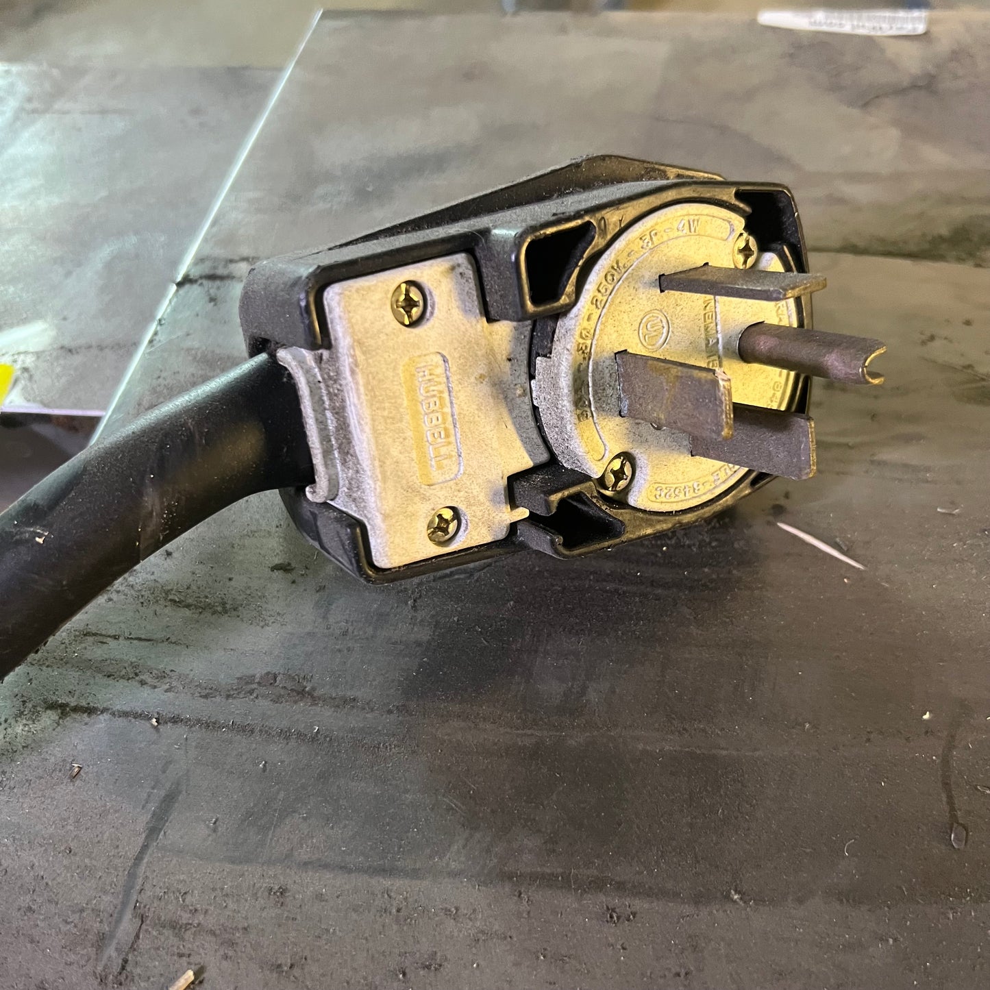 ZA@ Pallet of TURBOCHEF Electric Countertop Conveyor Oven HnC2020 (AS-IS, Damage)