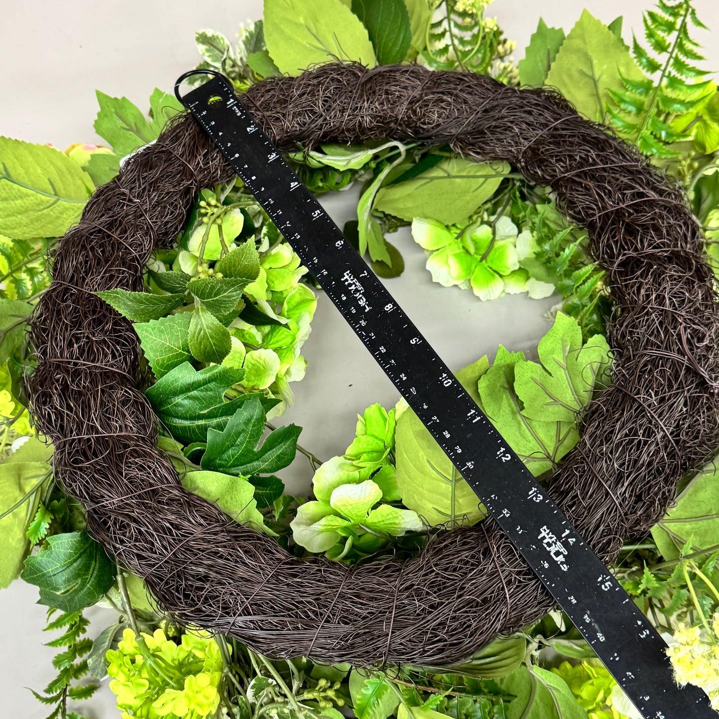 RAZ IMPORTS Hydrangea Spring Wreath 24" White & Green W4502082