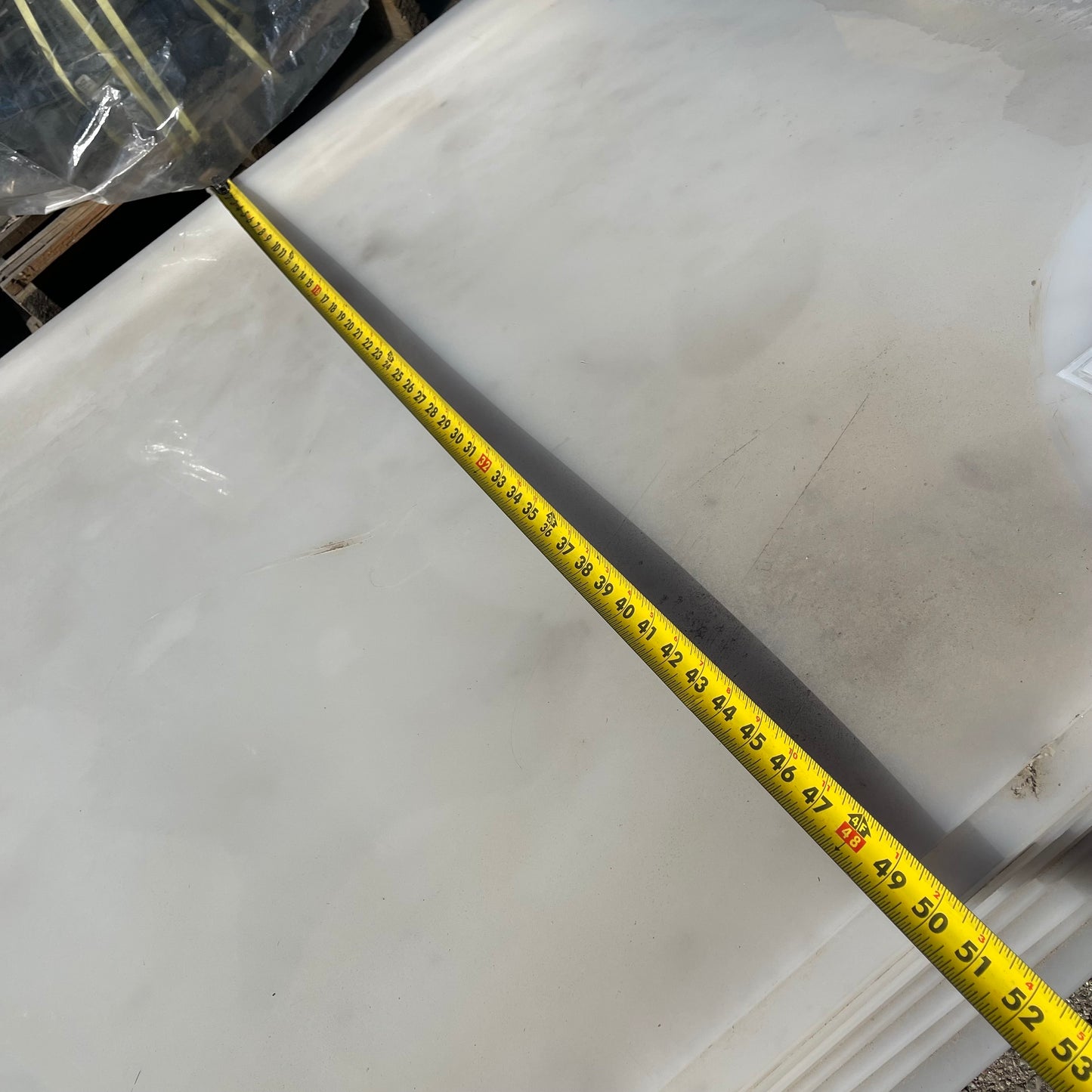 ZA@ Pallet of MIXED White Plastic Sheets 96”x49”