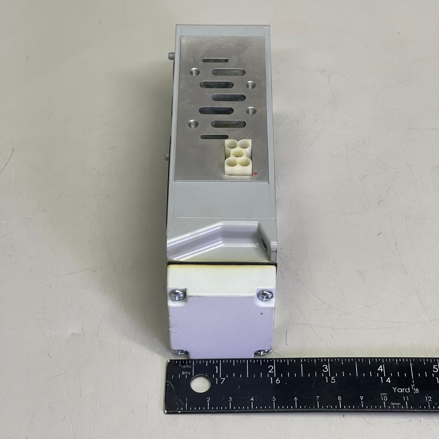 PARKER 5-Port Solenoid Valve For Pneumatic Systems (H2 Or H3 Assembly) Grey