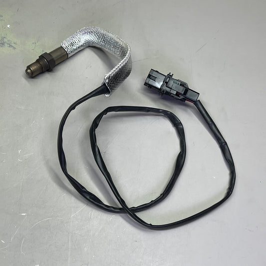 BOSCH Oxygen Sensor Male Connector Type For Volvo Vehicles 17007