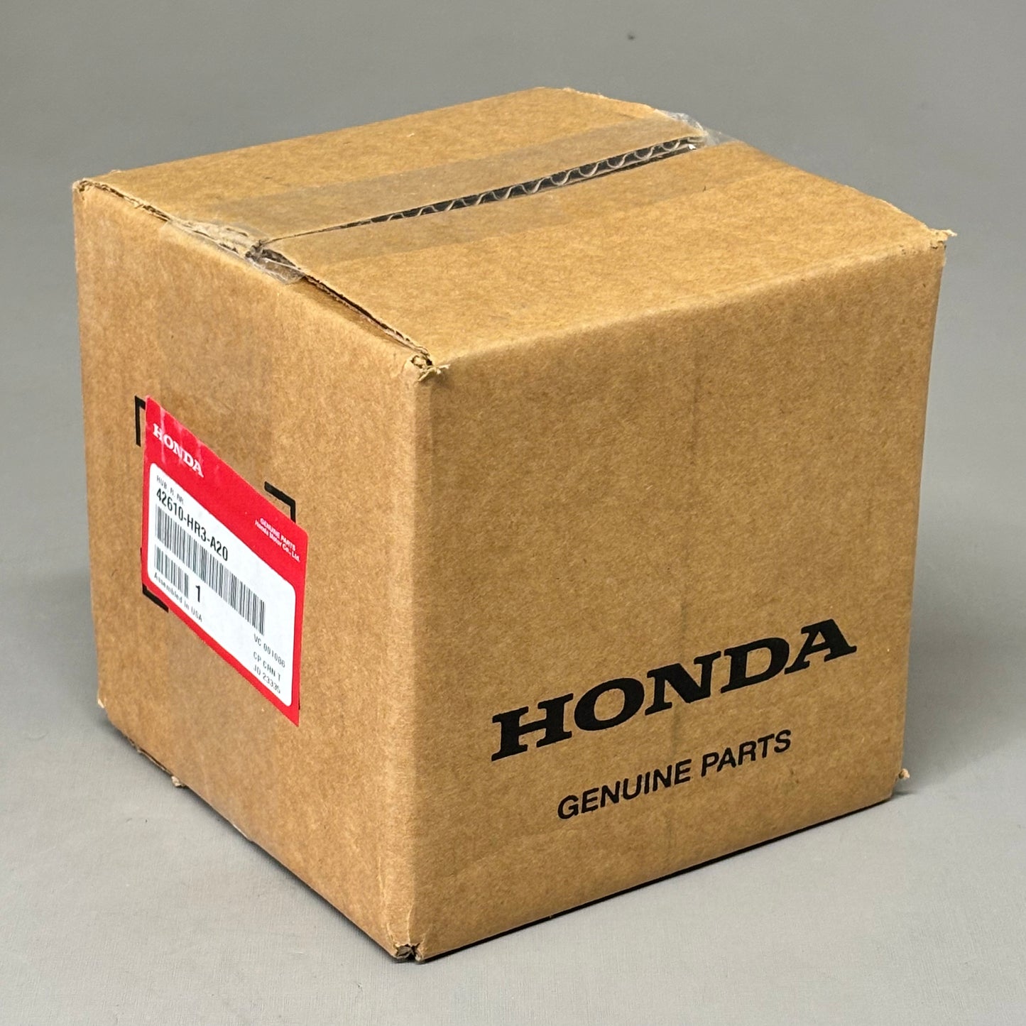 HONDA Hub Rear Right FOURTRAX FOREMAN 4X4 RANCHER OEM 42610-HR3-A20