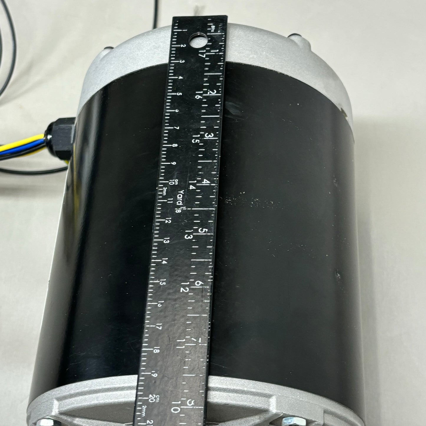 SPACEMAN Motor Capacitors 220V 60HZ 1 Phase Genteq K56AC66AF41 OEM 3.3.01.07.010