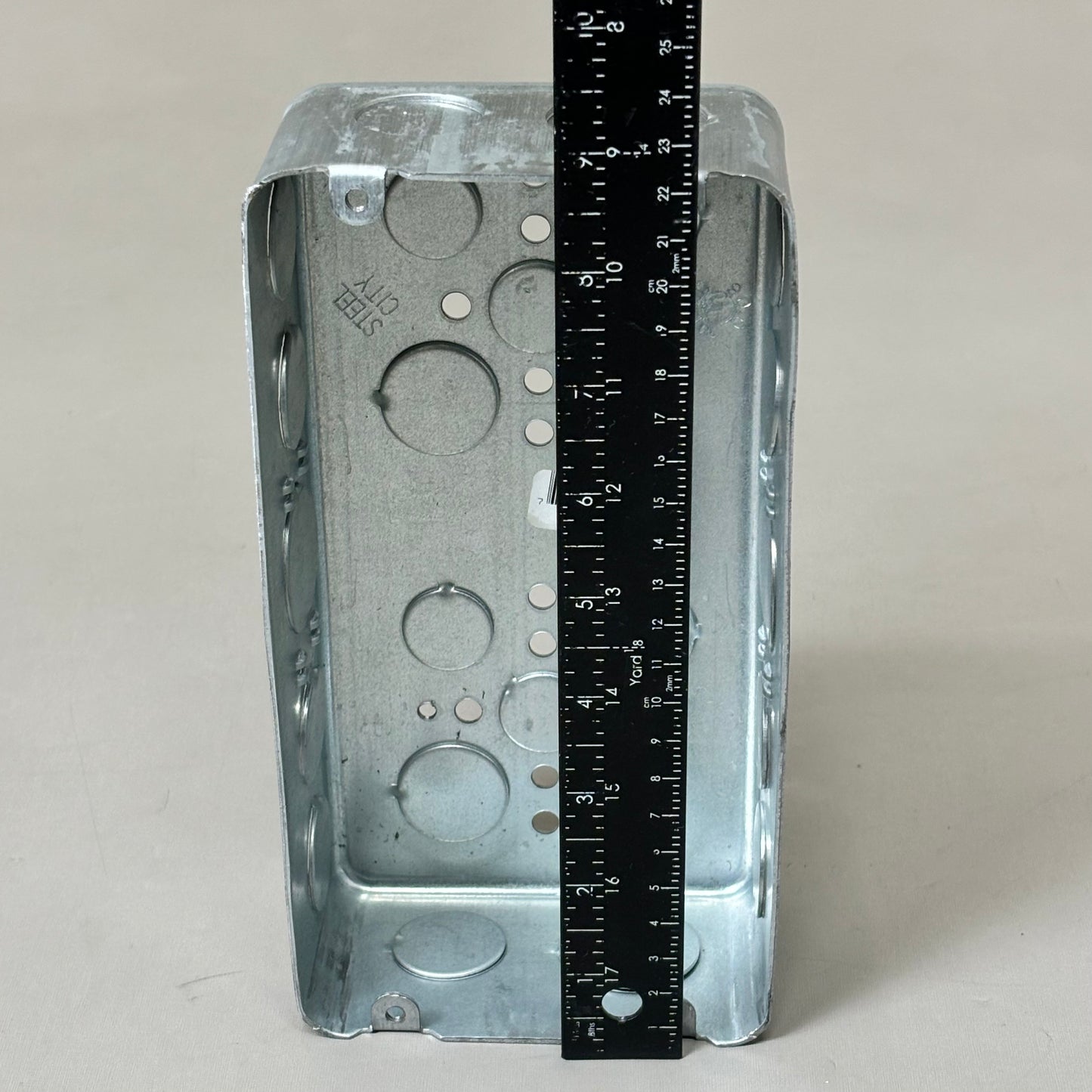 STEEL CITY Deep Box Galvanized Steel 3-GANG 3/4" 2-1/2" Deep 3/4" & 1" H3BD3/4 1