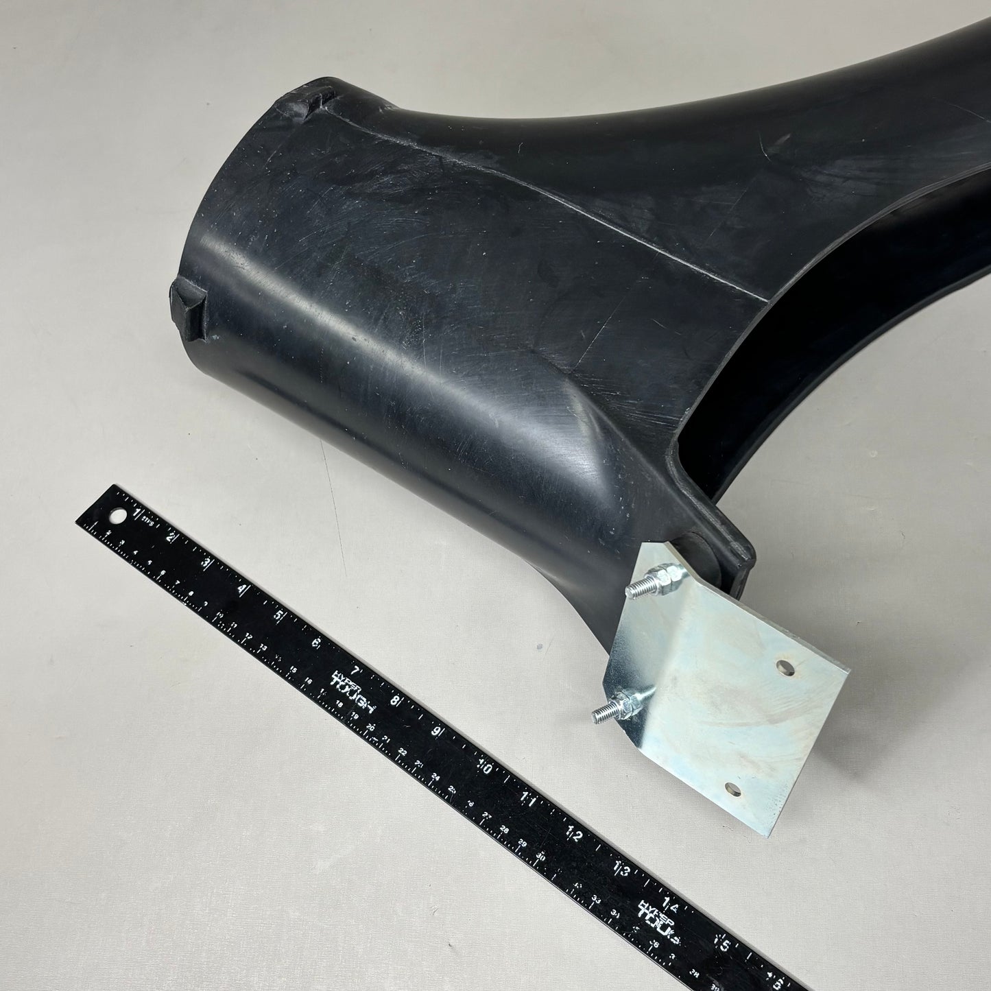 Overflow Chute Assy RH W/O Sock 47095740009