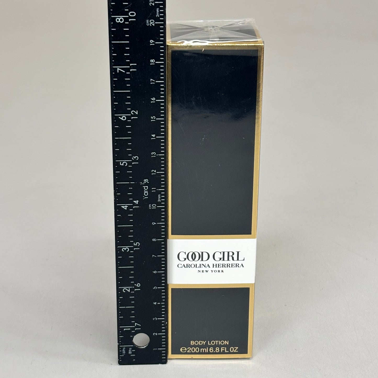 CAROLINE HERRERA Good Girl Body Lotion Floral Lasting Hydration 6.8 fl oz