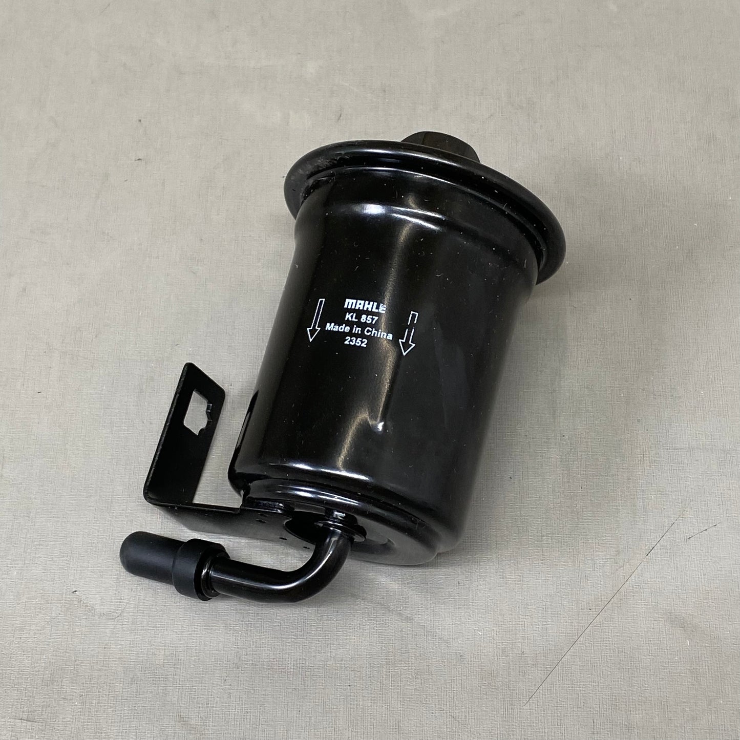 MAHLE Fuel Filter For Toyota & Lexus Black KL857 (As-is (See Images))