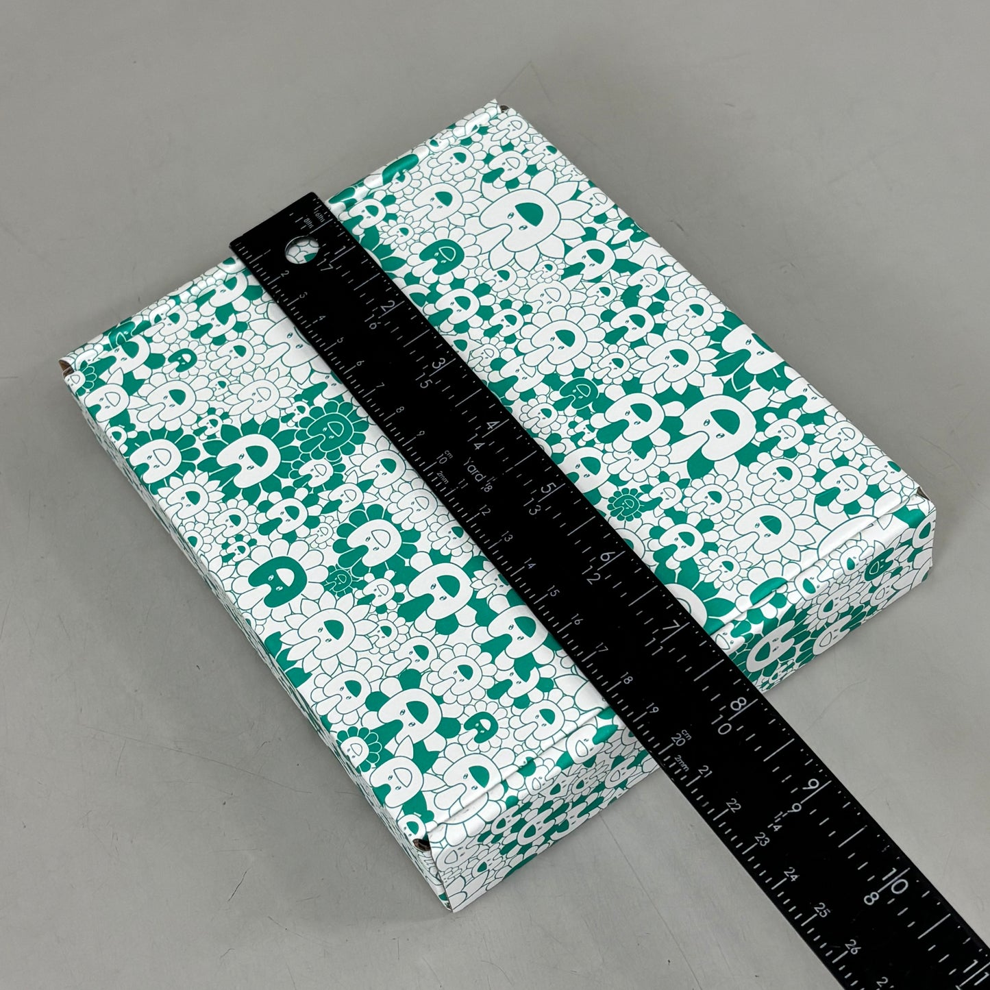 NEW JEANS Harein Ver Supernatural 1st JP Single Album w/ 7 Accessories Green