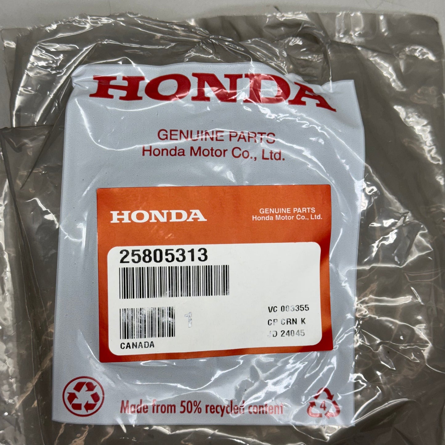 HONDA GM GENUINE PARTS REAR BUMPER COVER REFLECTOR 25805313