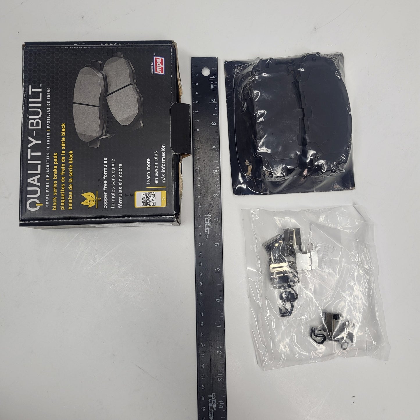 QUALITY-BUILT Ceramic Disc Brake Pad Set Black Front 1003-1184AC