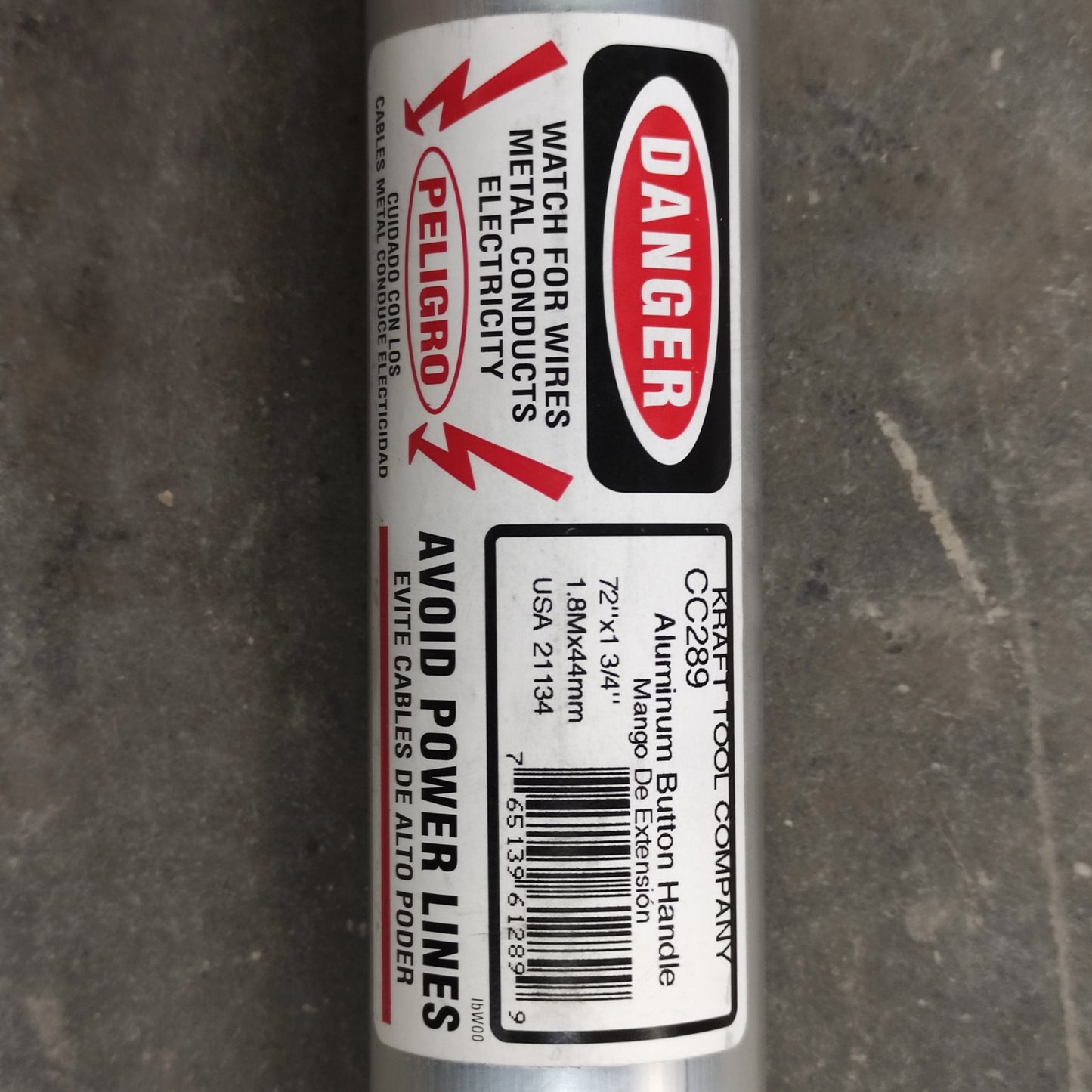 KRAFT TOOL 6' Aluminum Button Handle with Insert - 1-3/4" Diameter CC289