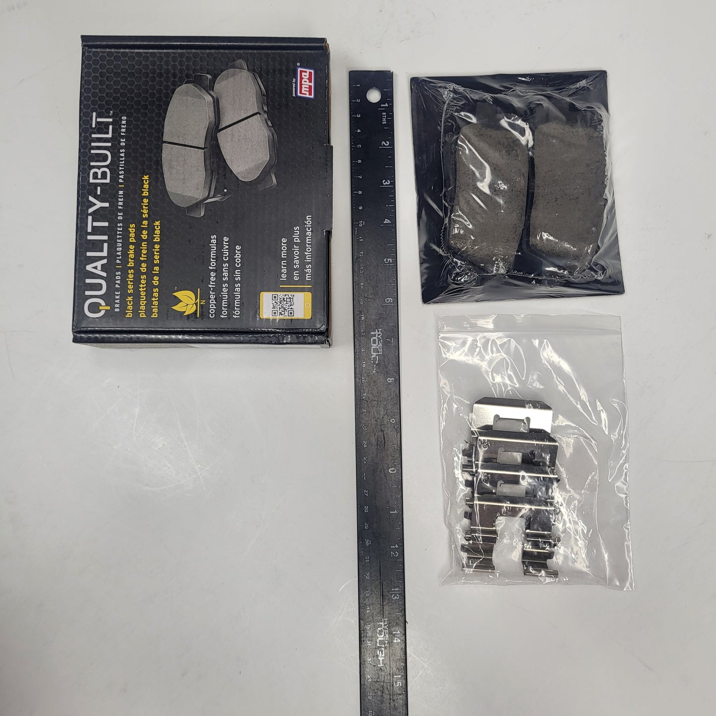 QUALITY-BUILT Ceramic Disc Brake Pad Set Black Rear 1003-1284BC