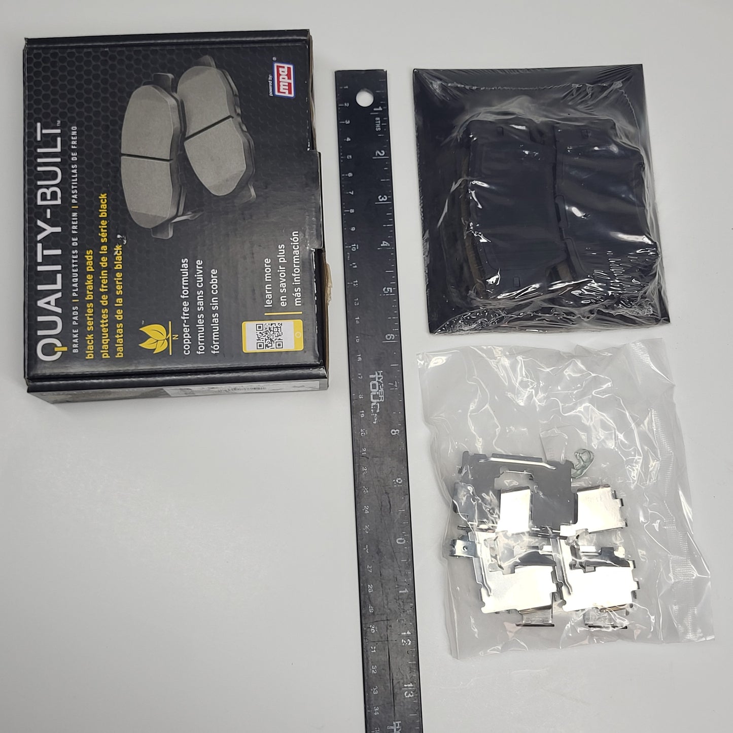 QUALITY-BUILT Ceramic Disc Brake Pad Set Black Rear 1003-1212AC