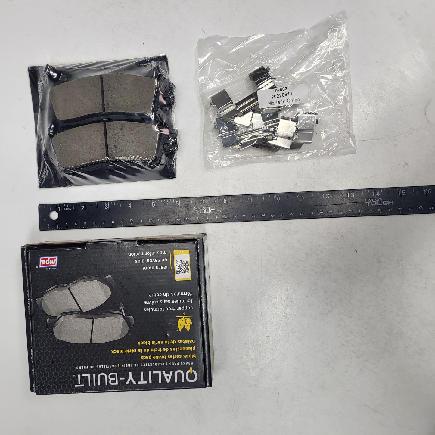 QUALITY-BUILT Ceramic Disc Brake Pad Set Black Rear 1003-0883C
