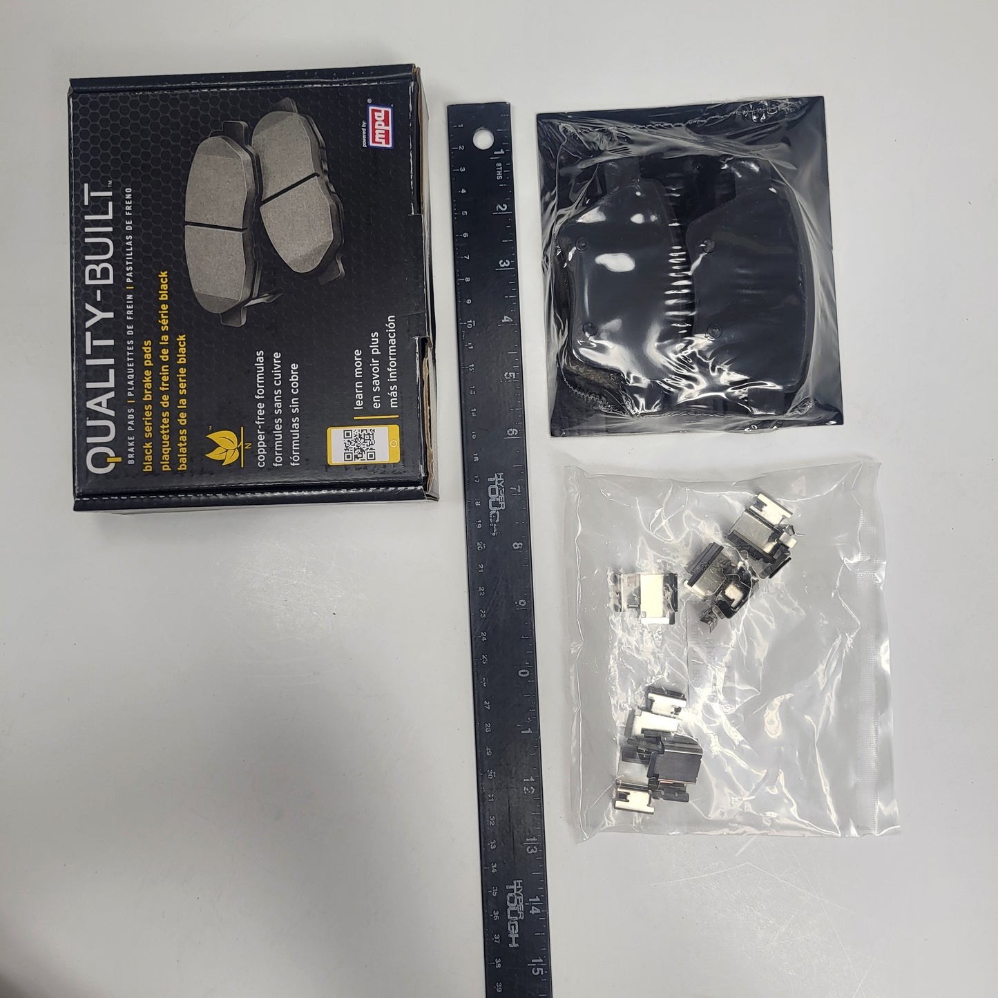 QUALITY-BUILT Ceramic Disc Brake Pad Set Black Rear 1003-1456C
