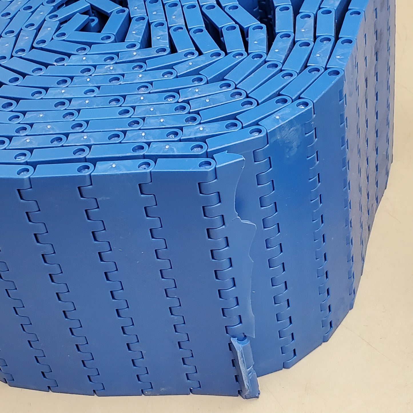UNI CHAINS (4 Pack) Plastic Conveyor Chain Belt 6" x 20' Blue 145CFPPB (New Other)