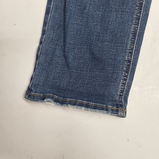 SILVER JEANS CO. Suki Curvy Fit Mid Rise Capri Eco Friendly Sz 32/23.5 Indigo
