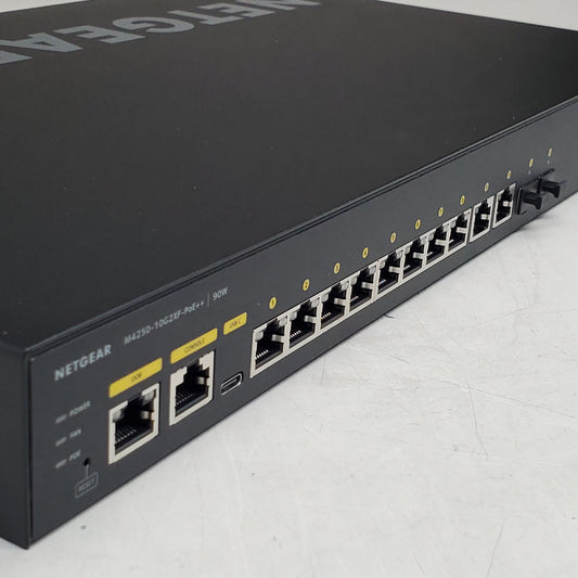 NETGEAR AV Line Managed Gigabit Switch 12 Port M4250-10G2XF-POE++ (Open Box)