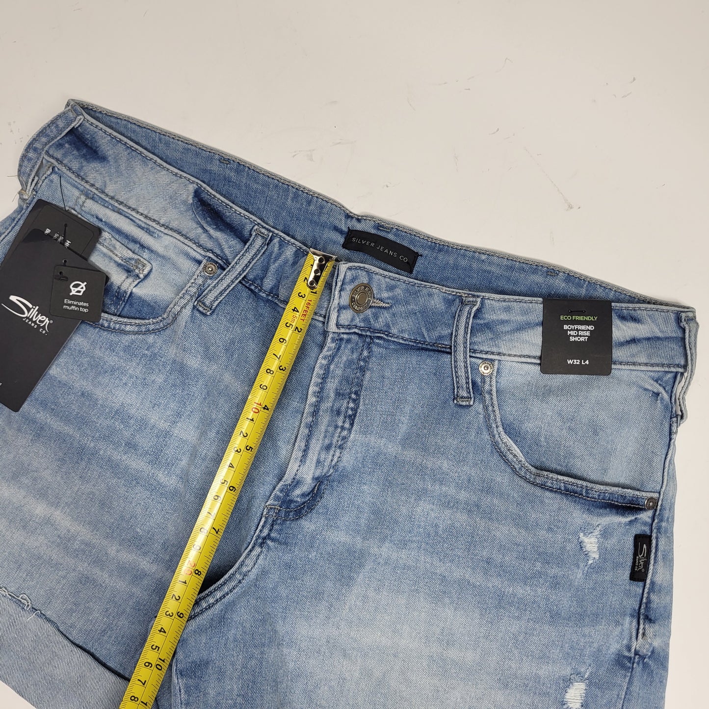 SILVER JEANS CO. Boyfriend Short Eco-Friendly Sz 32/4 Indigo L53623EAF172