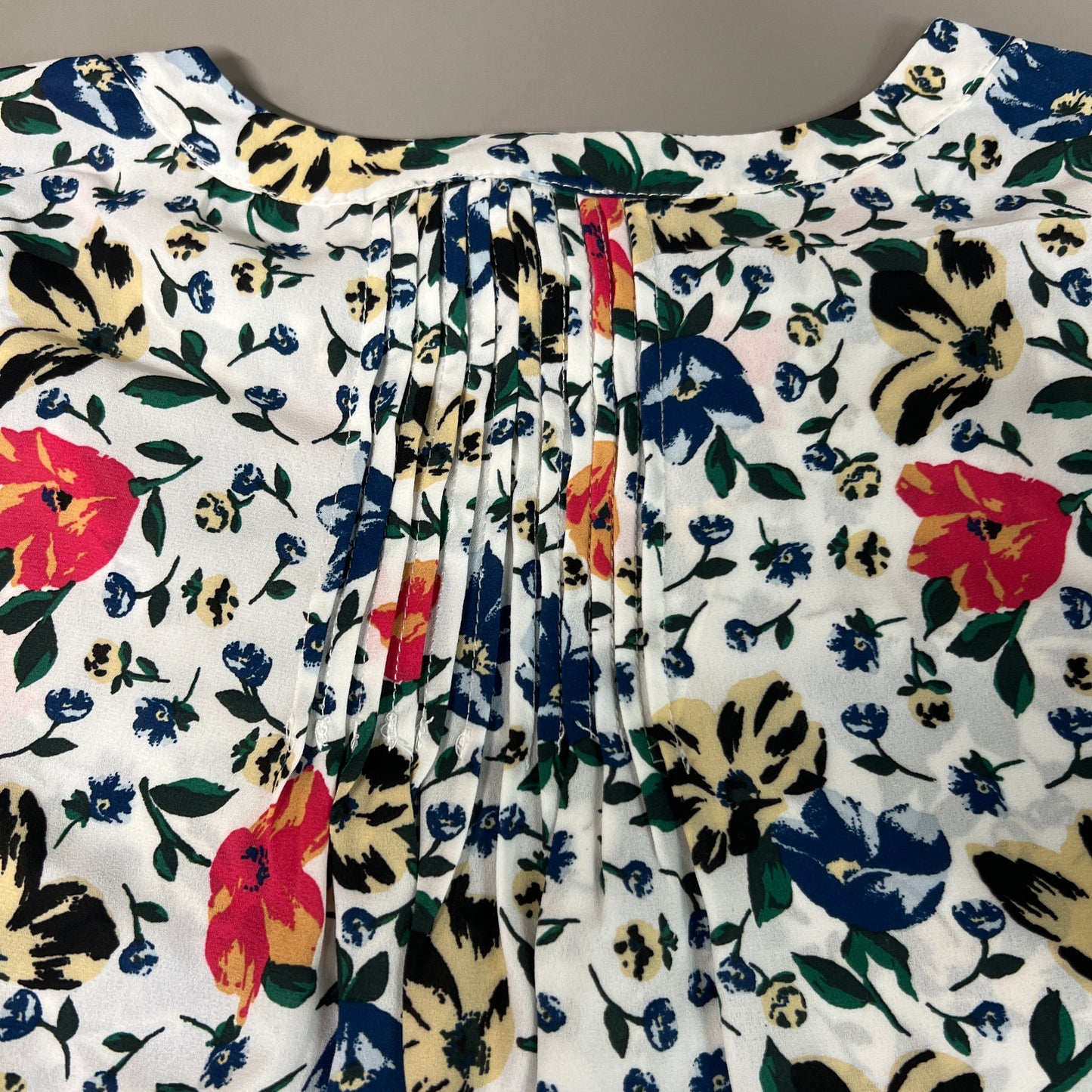 CHELSEA & THEODORE Sleeveless Blouse Women's Size XL Bash Floral White 2165072 (NEW)