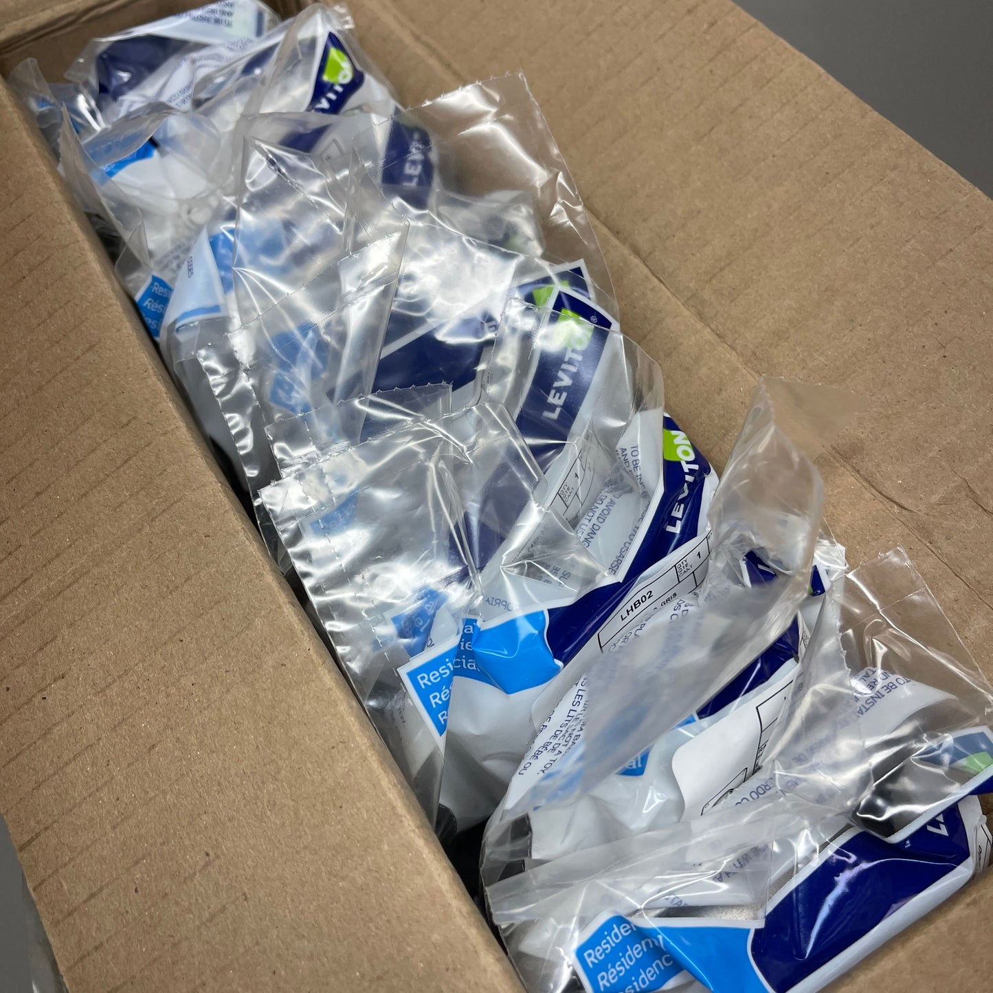 LEVITON Rainproof 2" Conduit Hub for Outdoor Panels 000-LHB02 (New)