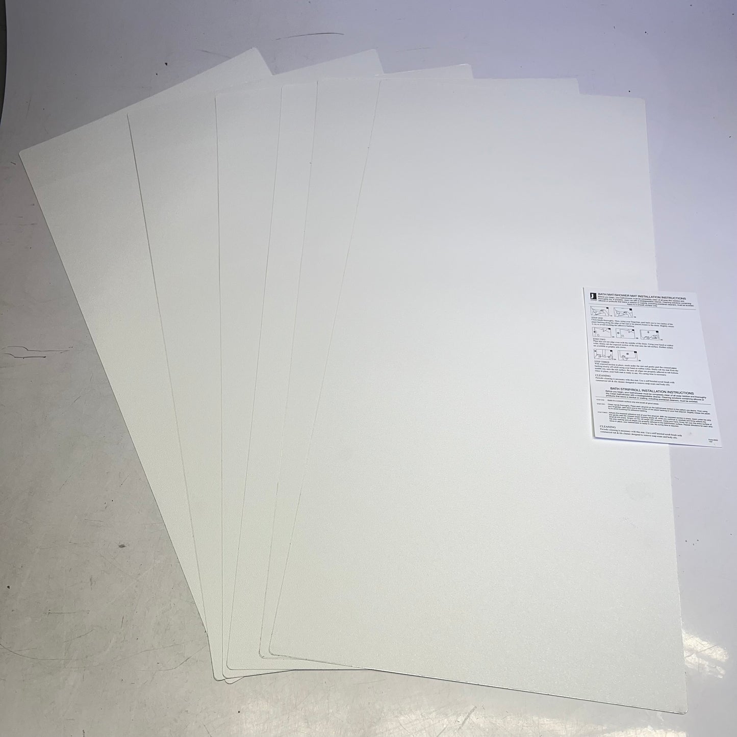 ZA@ SAFTEY TRACK (6 PACK) Adhesive Bathmats  16"x34" White 4100 4100-16X34XRW A