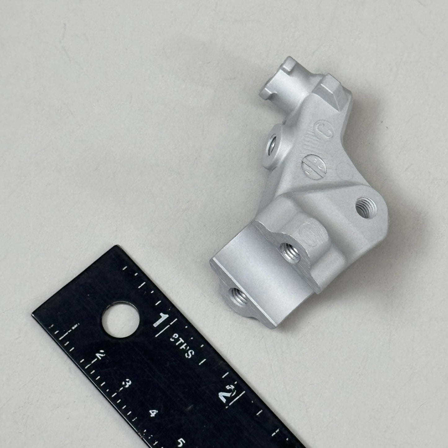 HONDA Handle Lever Bracket L. CR250 CRF110F CRF250R CRF450R OEM 53172-KSK-670