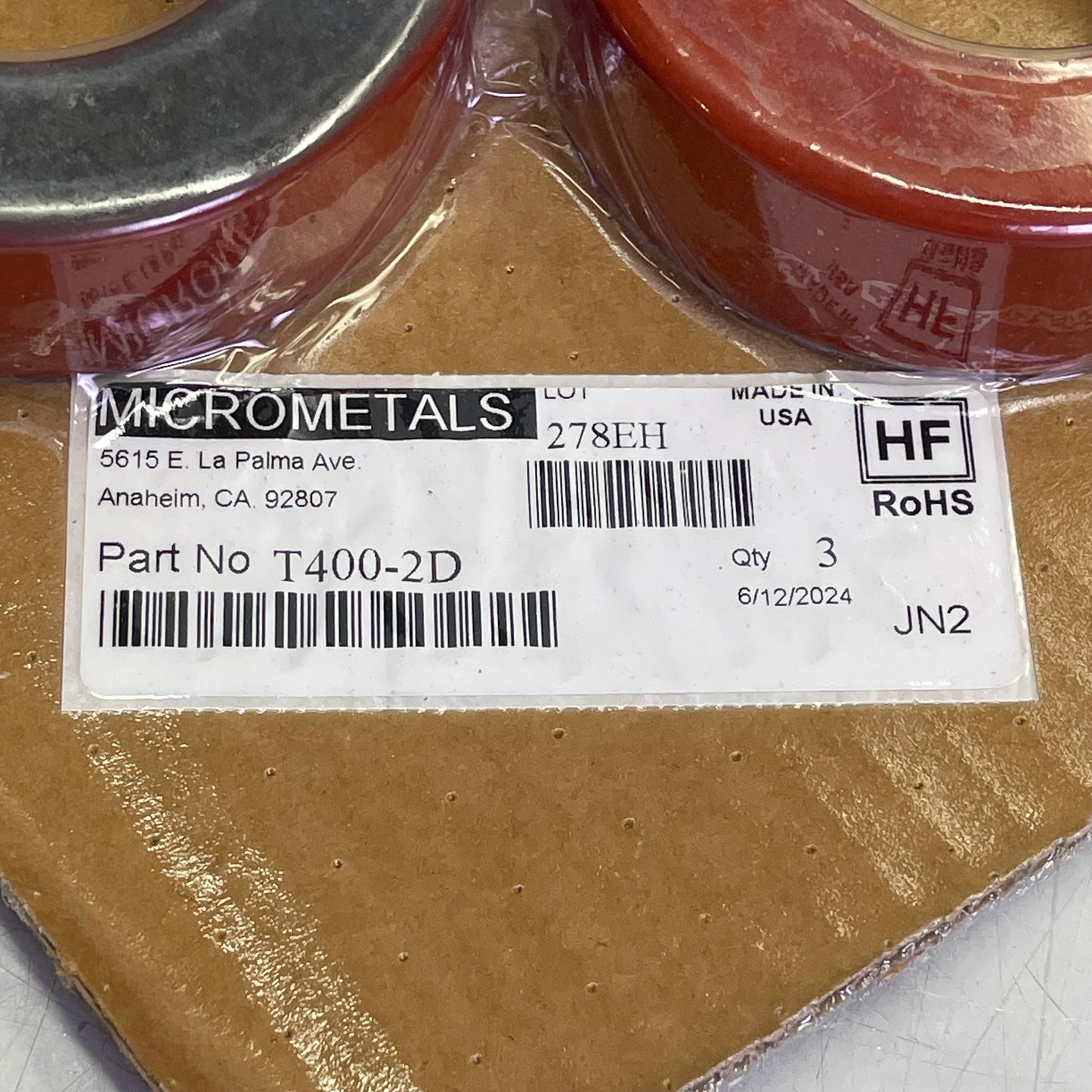 MICROMETALS Iron Powder Toroid Red & Black T400-2D