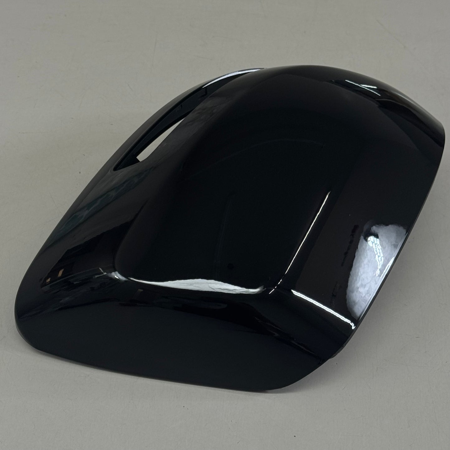 HONDA Passenger Side Skull Cap For Honda Civic Black 76201-TR2-A01ZC