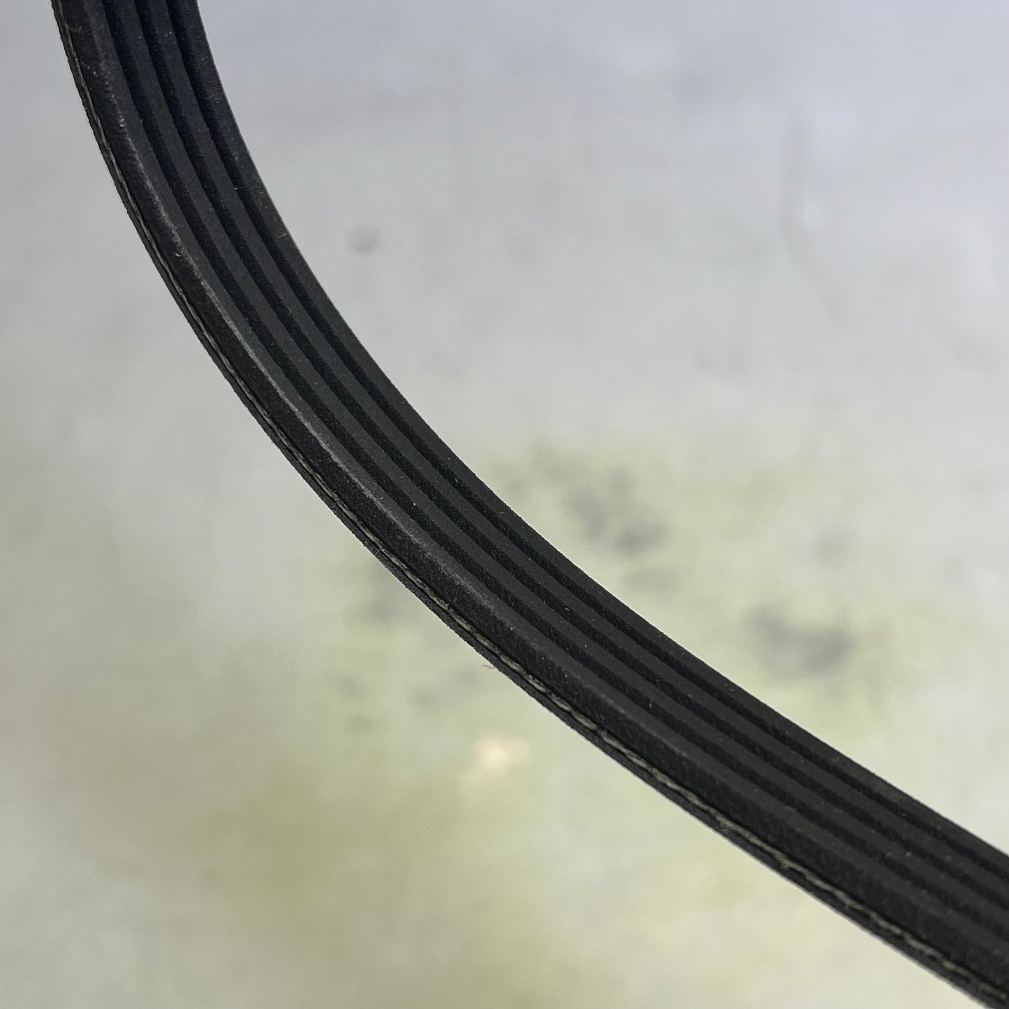 NAPA Micro-V Belt For Cadillac & Chevrolet  K04 9/16"x34 3/8" - 3mm 5040337SF