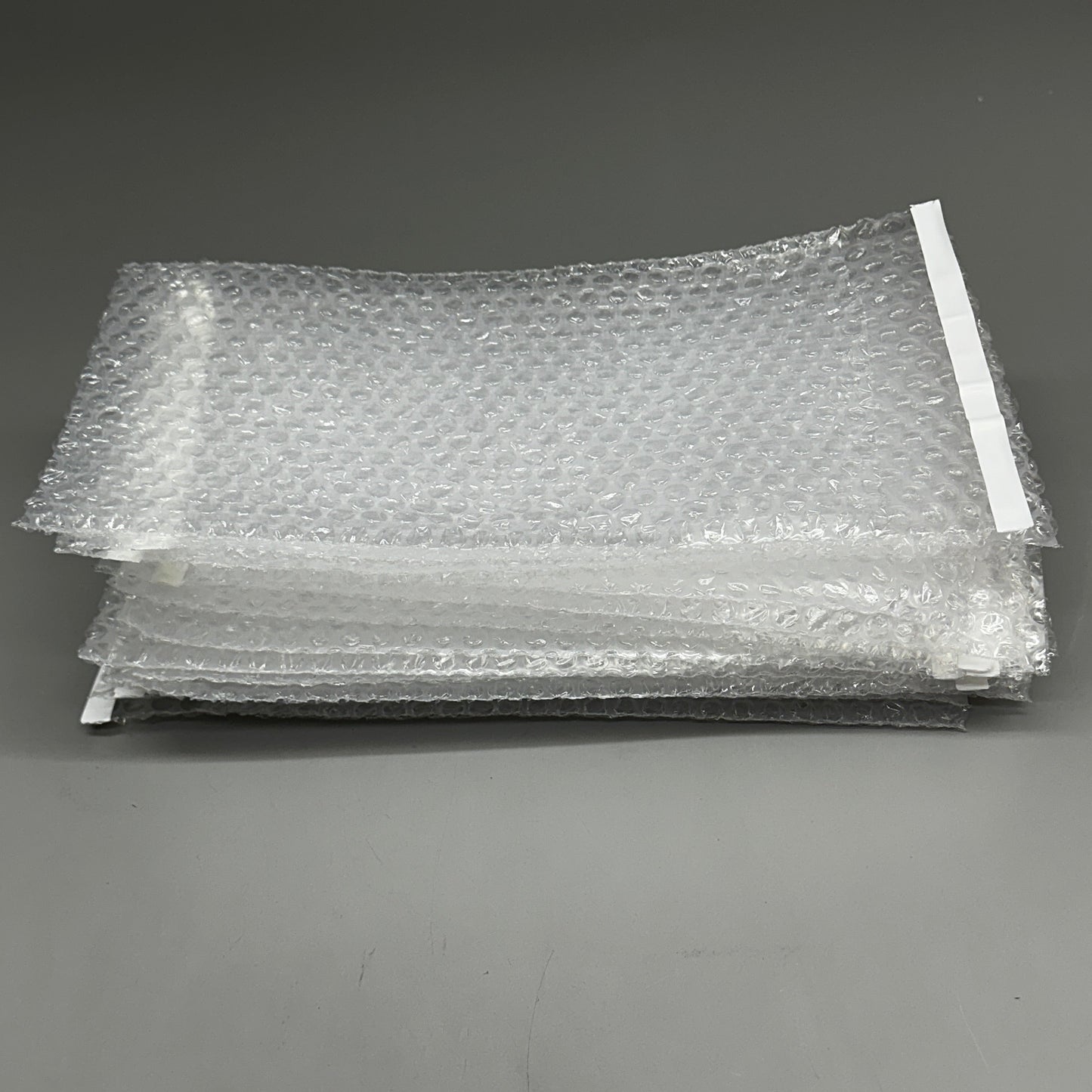 ZA@ Self-Seal Bubble Cushioning Wrap (150 Pieces) Size 7"x11 1/2" Clear B