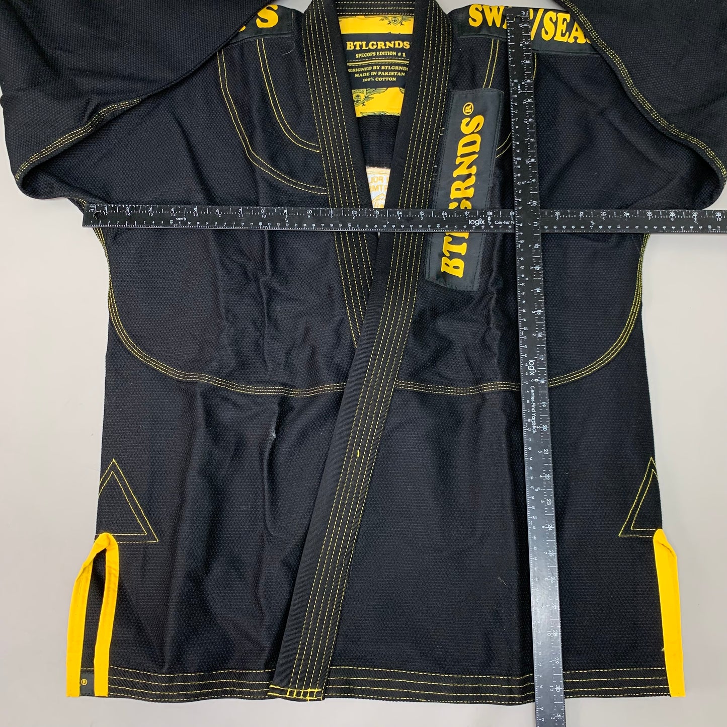 BTLGRNDS Martial Arts Jiu Jitsu Gi Uniform Adult Size Black/Yellow