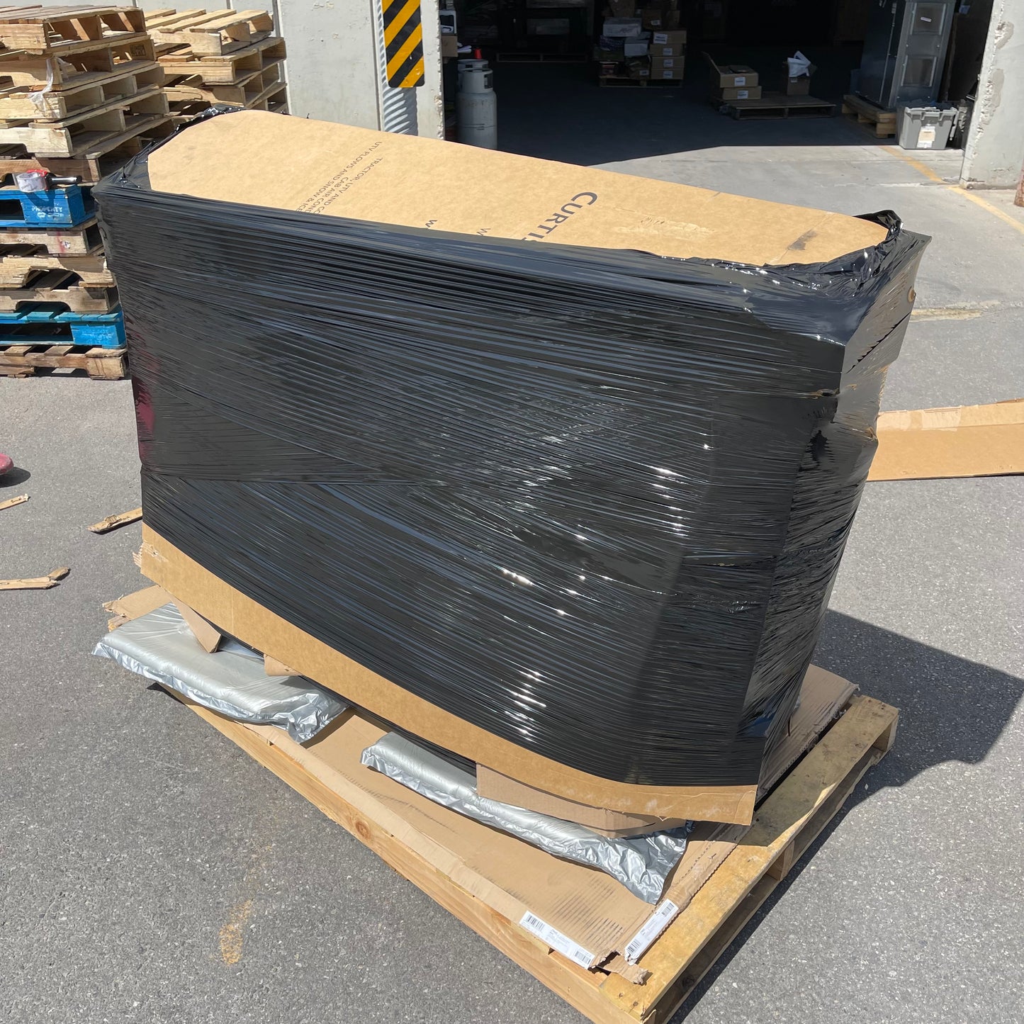 CURTIS INDUSTRIES Club Car Carryall Range Cab Kit Black 47587415002