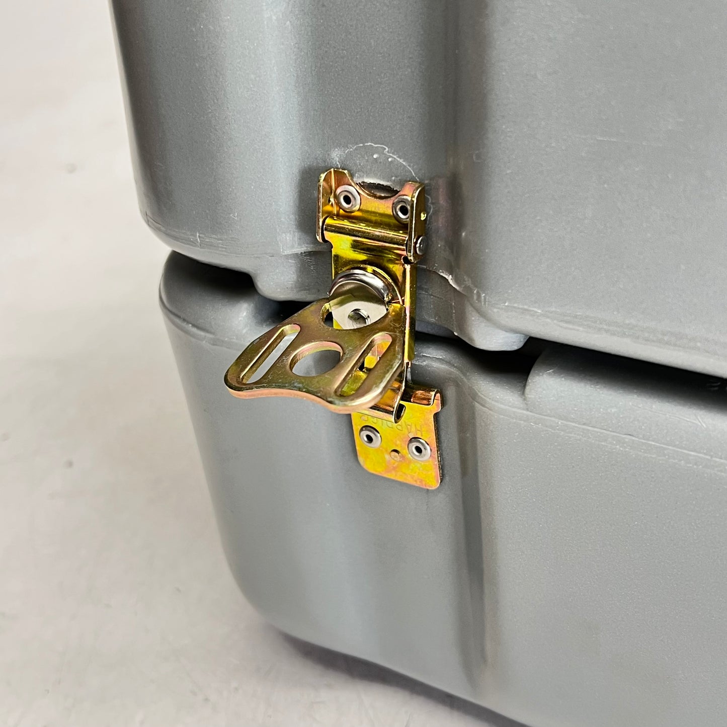 PELICAN  Hardigg Industrial Transit & Storage Case W/ Breather Valve Grey (Used)