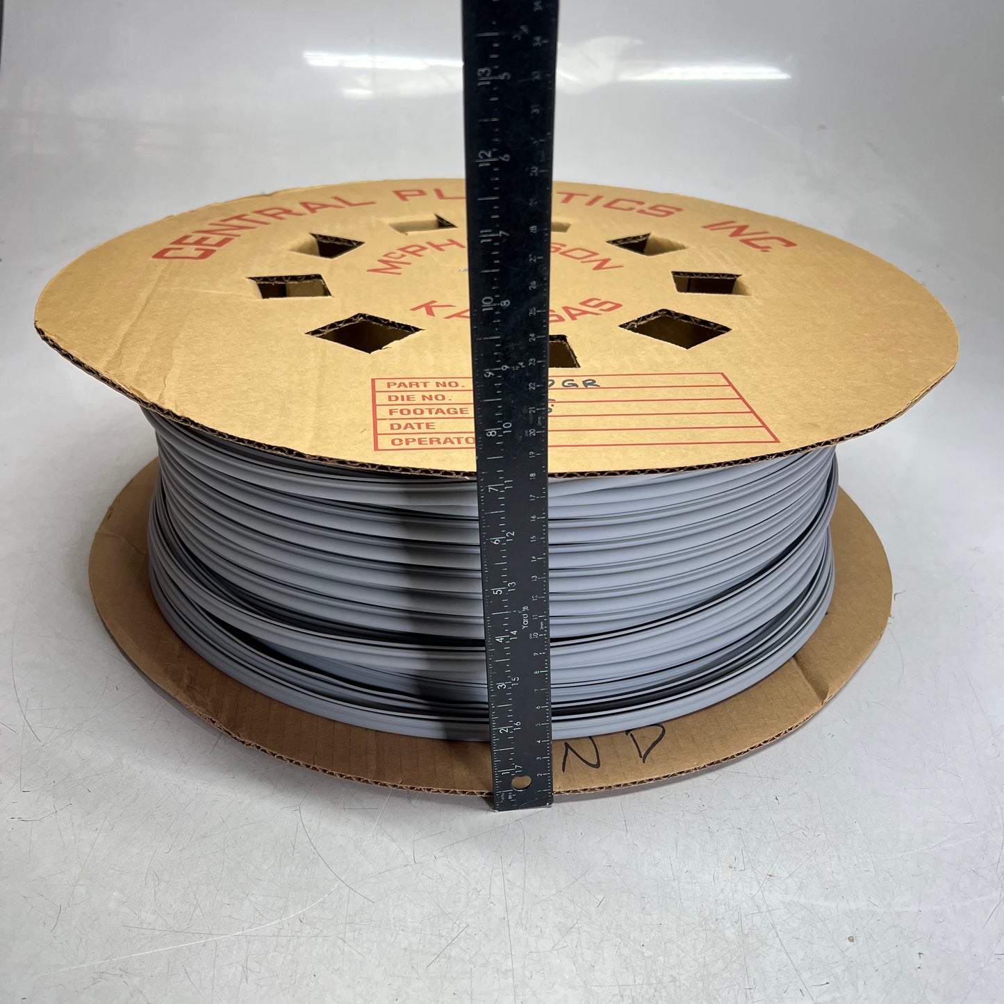 CENTRAL PLASTICS Pemko Prene Replacement Seal  600' Light Grey PEMKO PK47GR 90