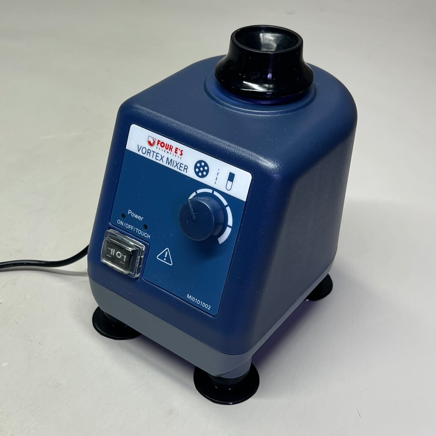 FOUR E'S Variable Speed Vortex Mixer Aluminum Housing 0-3000RPM MI0101002 (Used)