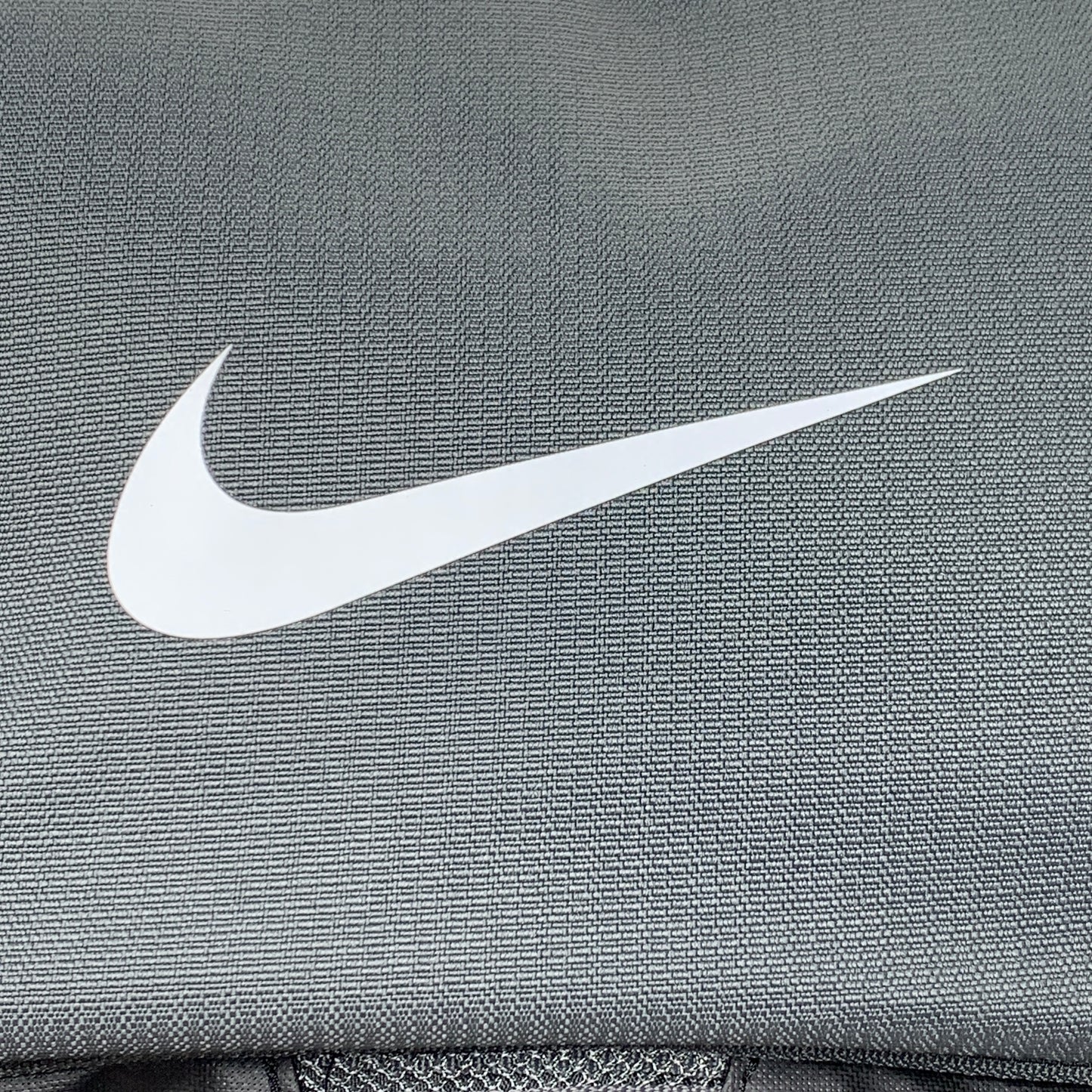 NIKE Brasila 9.5 Training Backpack 30L Grey & White DM3975-068