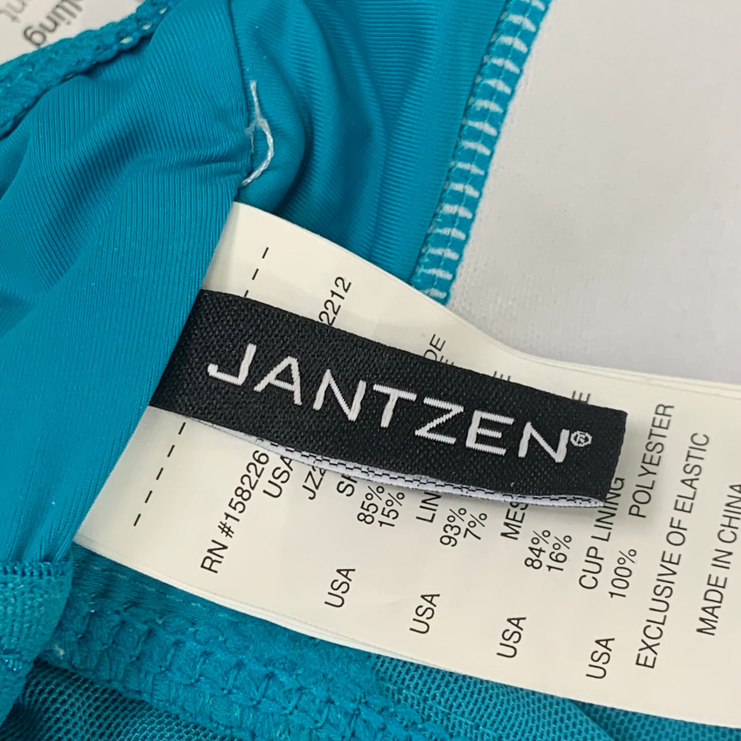 JANTZEN Womens Bathing Suit Solid One Piece Sz-14 Ideal Teal JZ22701M