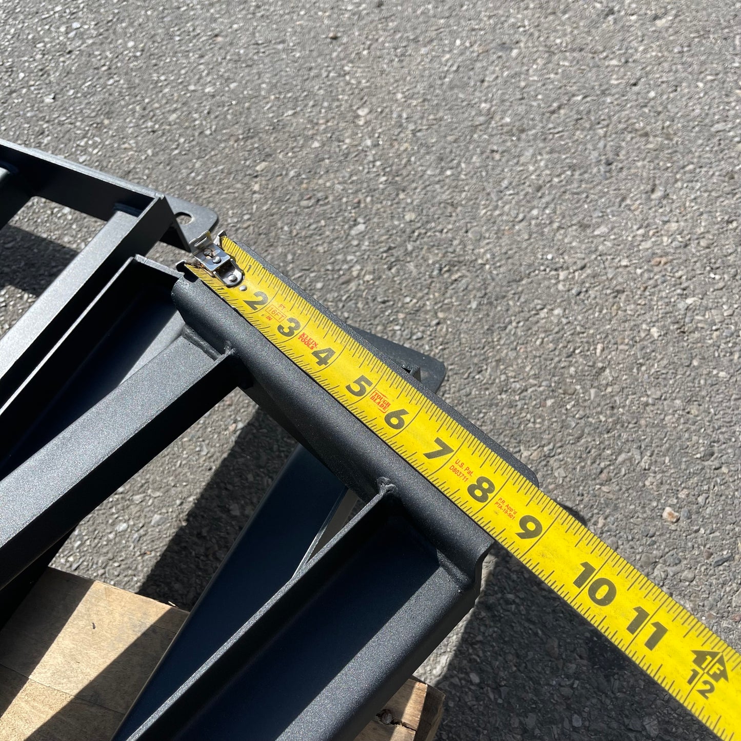 ZA@ UNBRANDED 4 Tier Dumbbell Rack Trays JRR-HJ-52003 (AS-IS)