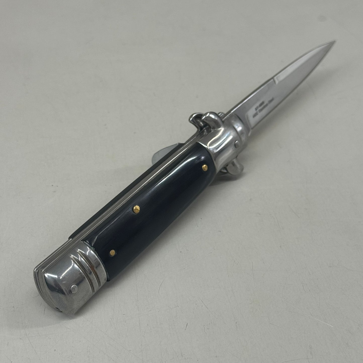 ZA@ ARMED FORCE TACTICAL Handcrafted OTF Pocket Knife 3.5" Blade 8" Overall Length Black ST-8BB